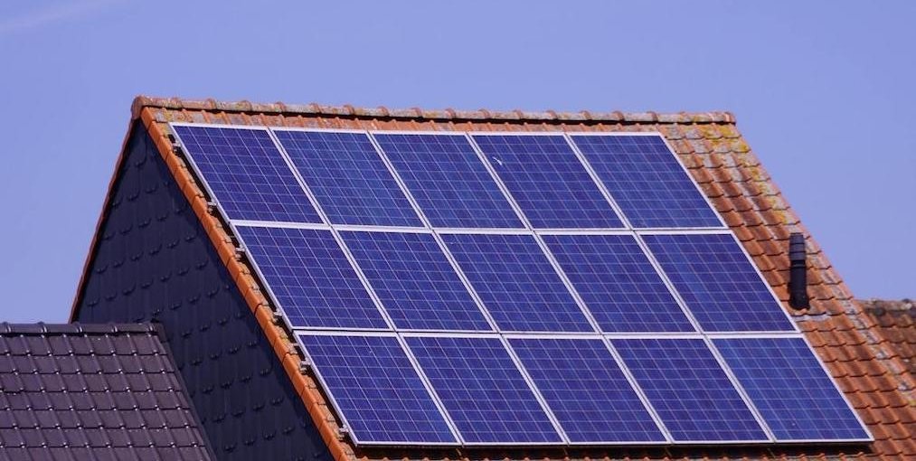tetto fotovoltaico residenziale pannello solare