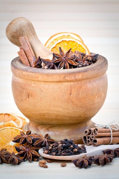 ingredienti per tisane contro il raffreddore